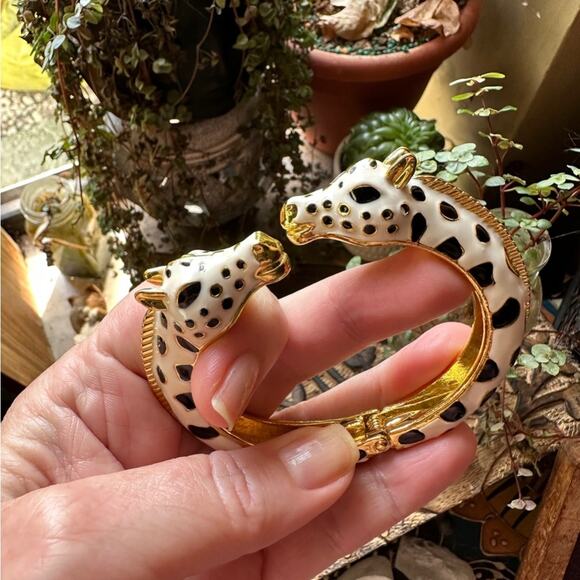 Giraffe Head Hinged Bangle Bracelet Gold Tone Enamel Safari Animal - Picture 4 of 5